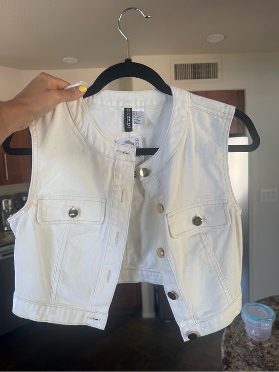 H&M Tops - H&M Cream White Denim Vest